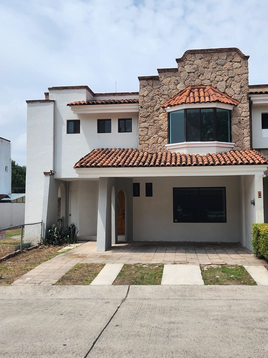 Casa en Arbolada Bosques de Santa Anita
