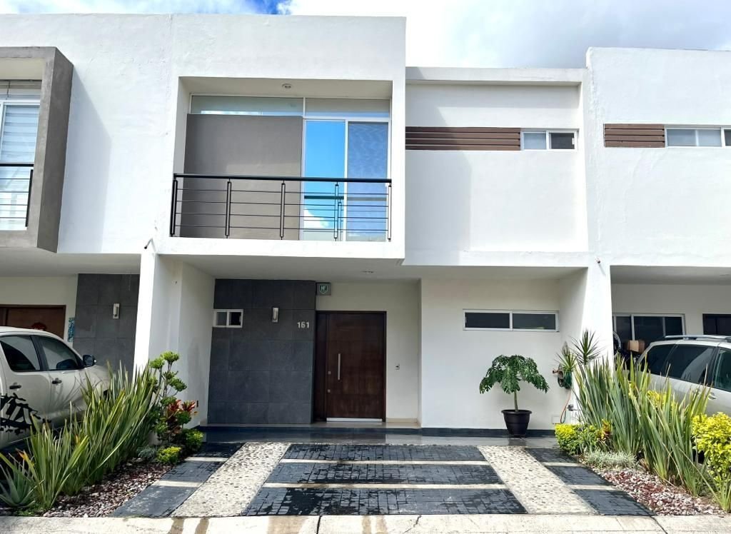 Casa en Bellaterra, Bosques de Santa Anita Tlajomulco de Zúñiga